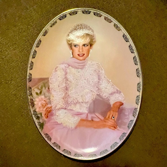 Princess Diana Collectors Plate - Picture 1 of 2